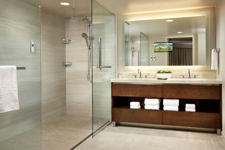 Bathroom shower