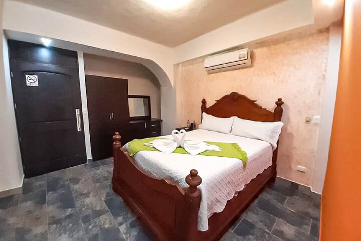 Room 8 of 62