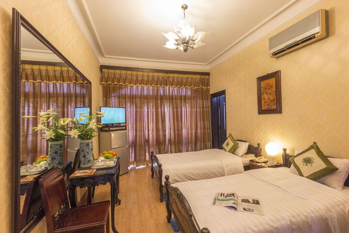 Room 7 of 39