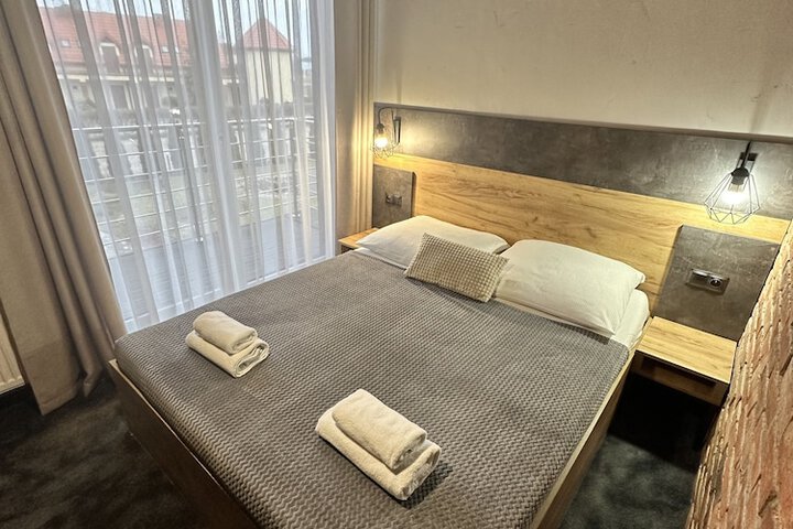 Room 35 of 110