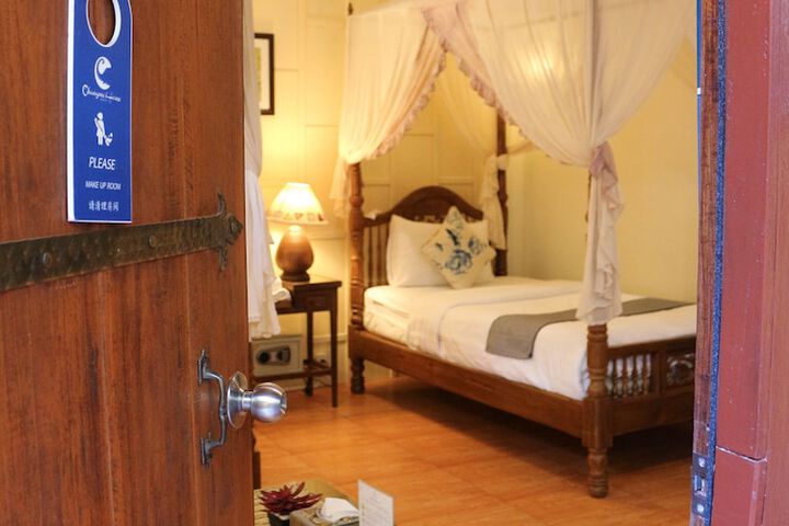 Room 28 of 139