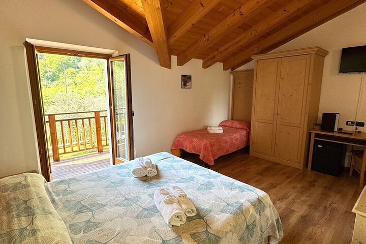 Room 14 of 69