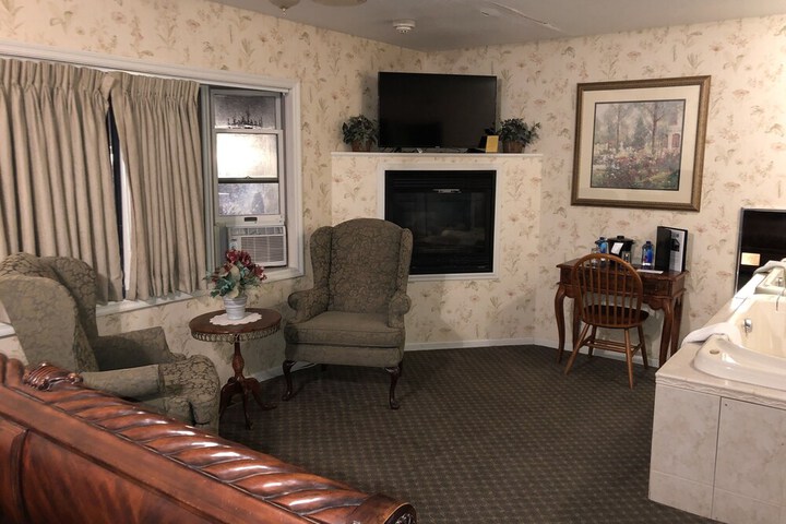 Room 25 of 52