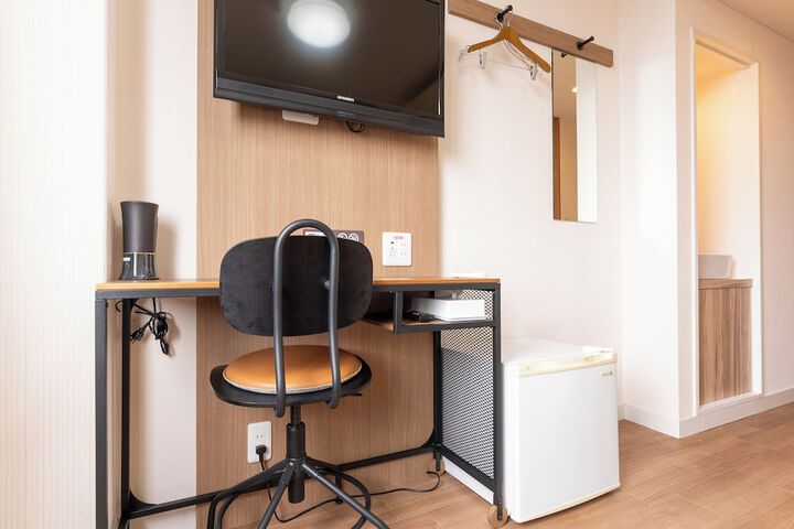 Room 14 of 29