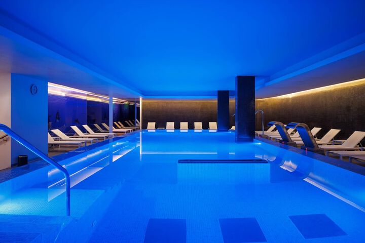Pool 35 of 76