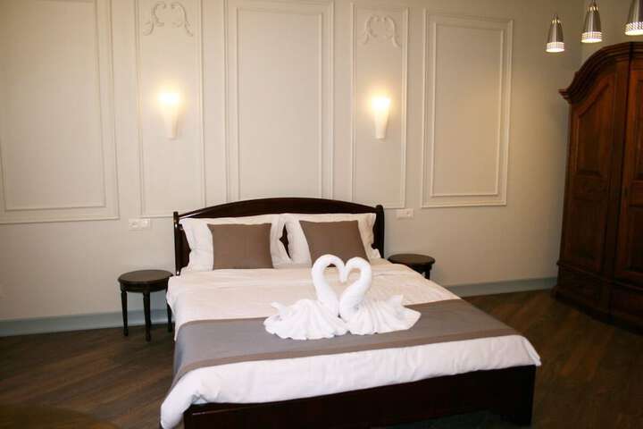 Room 12 of 70