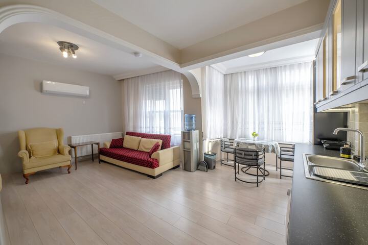 Room 155 of 271