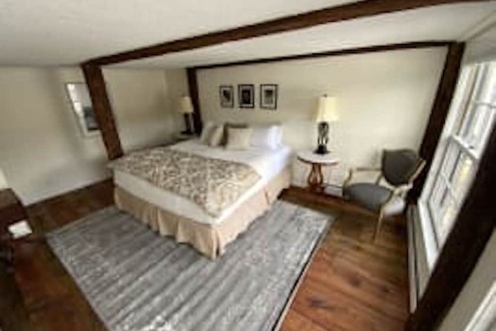 Farmhouse 4 Luxury Suite 1 Bedroom (7 of 10)