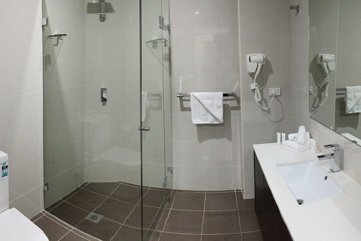 Room 34 of 54