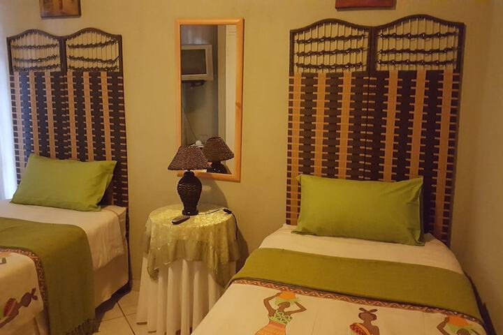 Room 7 of 31