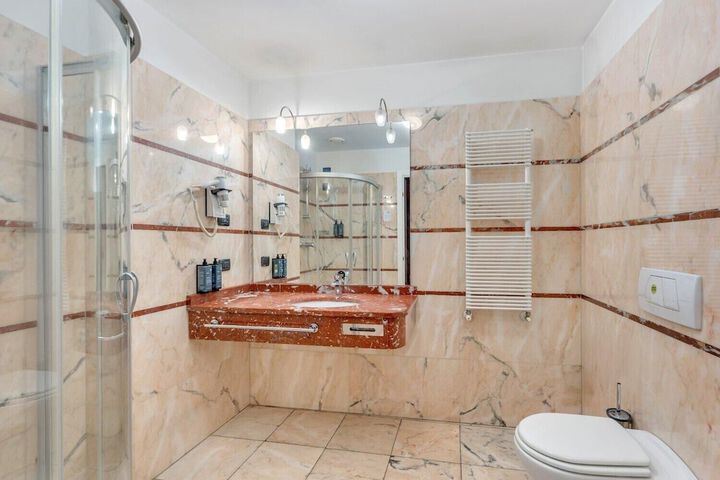 Clean Restrooms