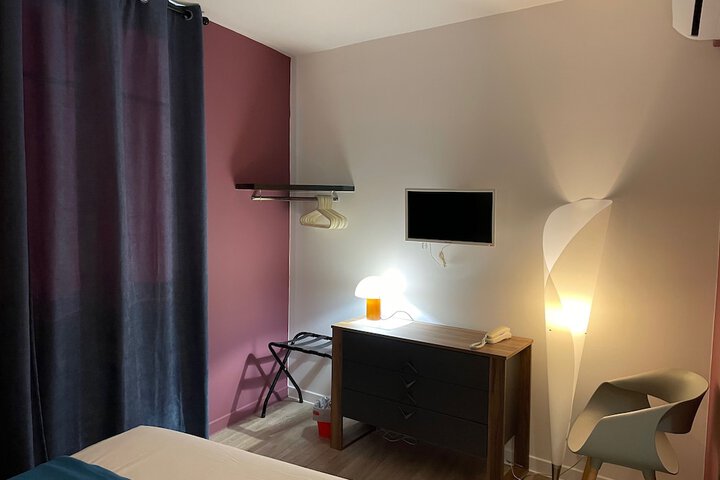 Room 11 of 47