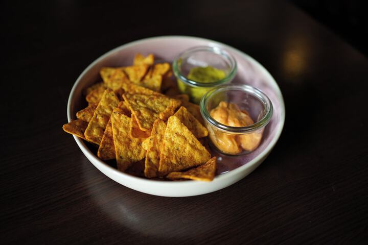 Dining 36 of 50