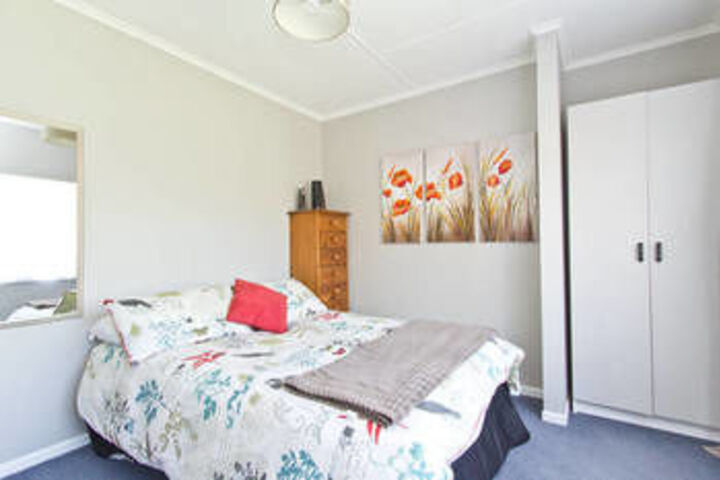 Room 61 of 222