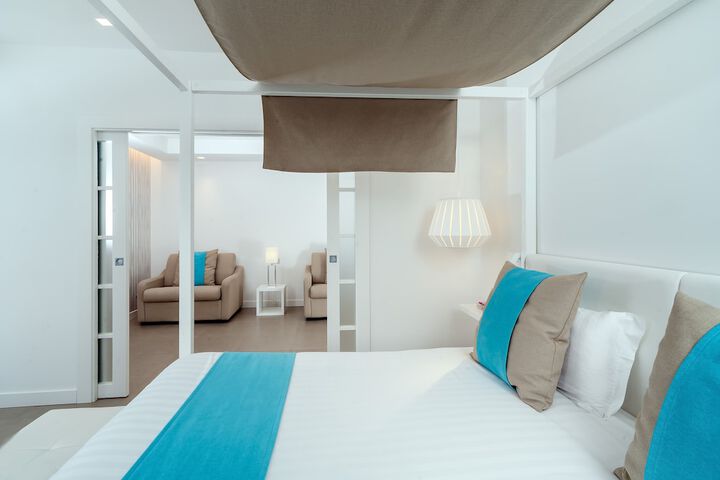 Room 14 of 75