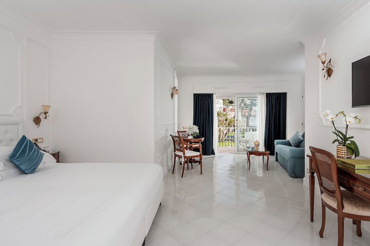 Room 45 of 250