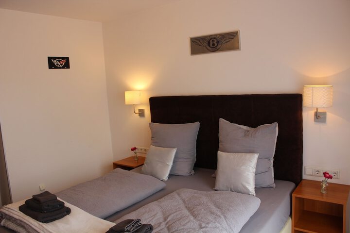 Room 19 of 53
