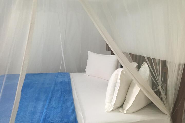 Room 3 of 5