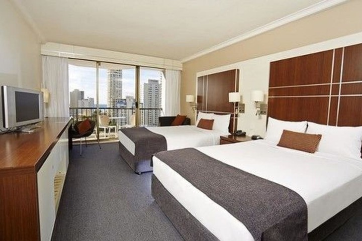 Room 4 of 30