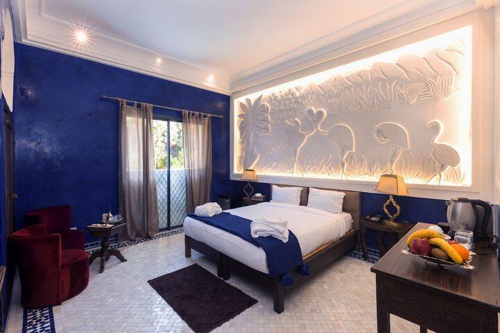 Room 2 of 35