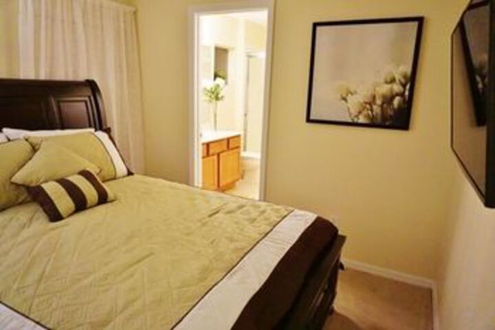 Room 110 of 268