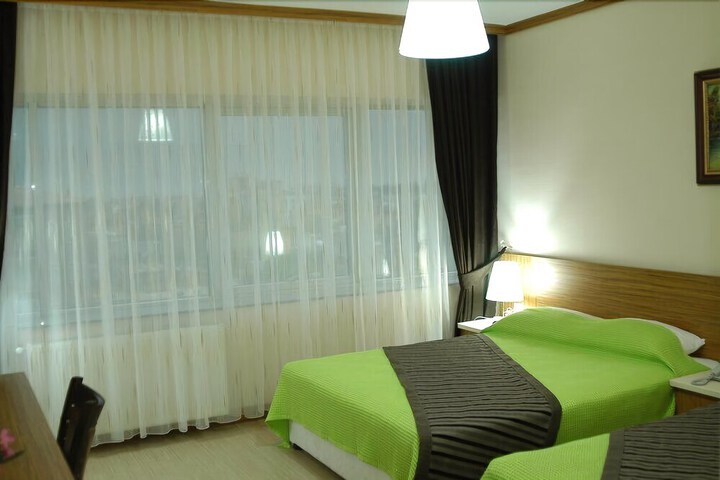 Photo 7