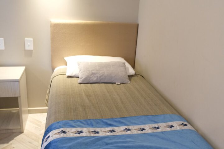 Room 14 of 169