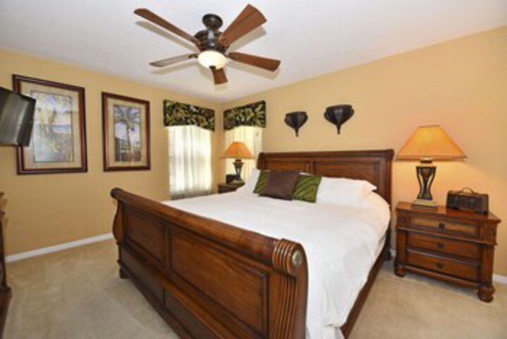 Room 22 of 27
