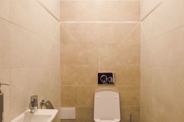 Room 15 of 26
