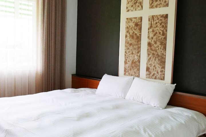 Room 7 of 64