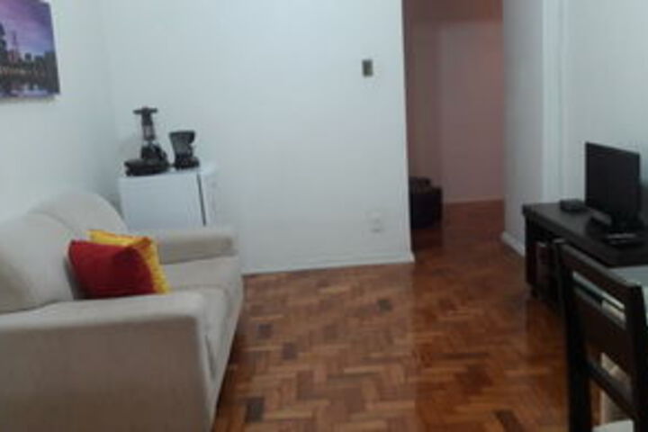 Room 19 of 34