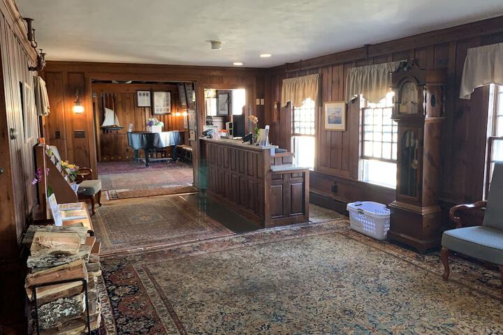 Hotel Interior 2 of 80