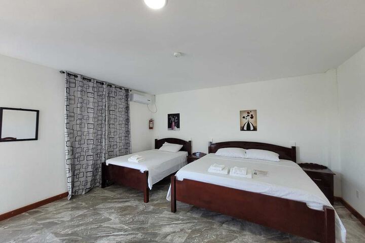 Room 20 of 35