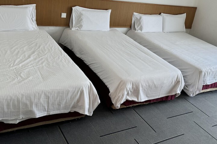 Room 21 of 44