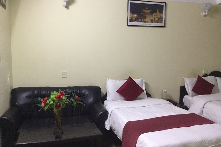Room 22 of 33