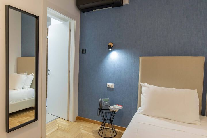 Room 20 of 30