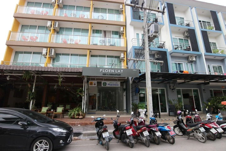 Hotel Entry
