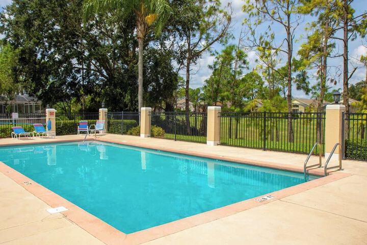 Pool 24 of 48