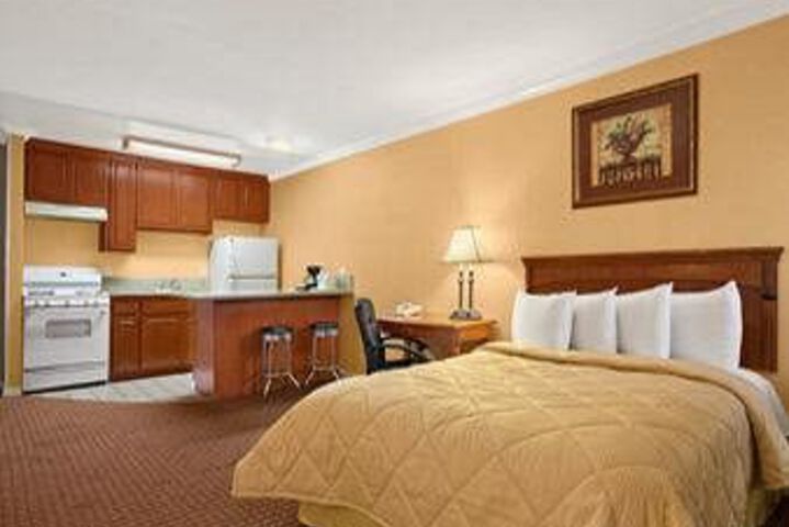 Room 26 of 64