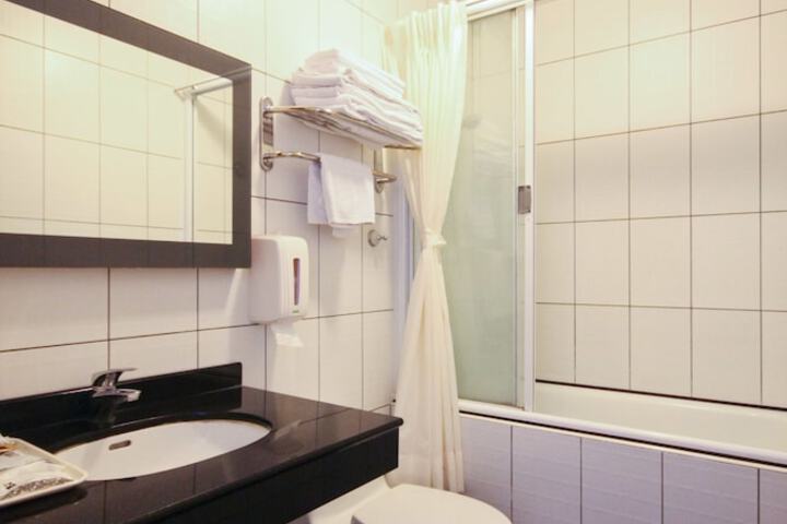 Room 60 of 137