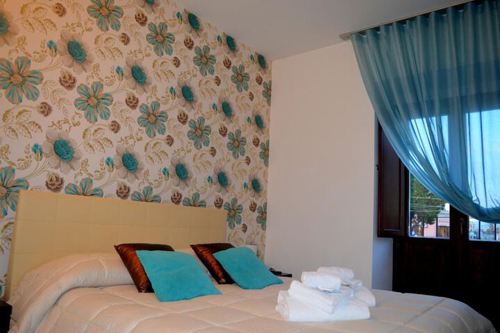 Room 12 of 50