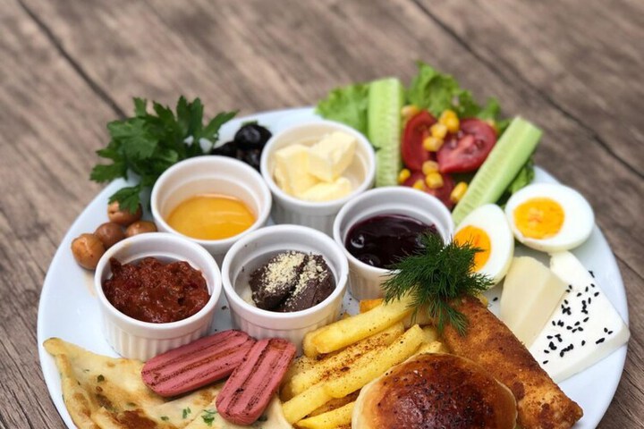 Breakfast/Coffee Service 14 of 20