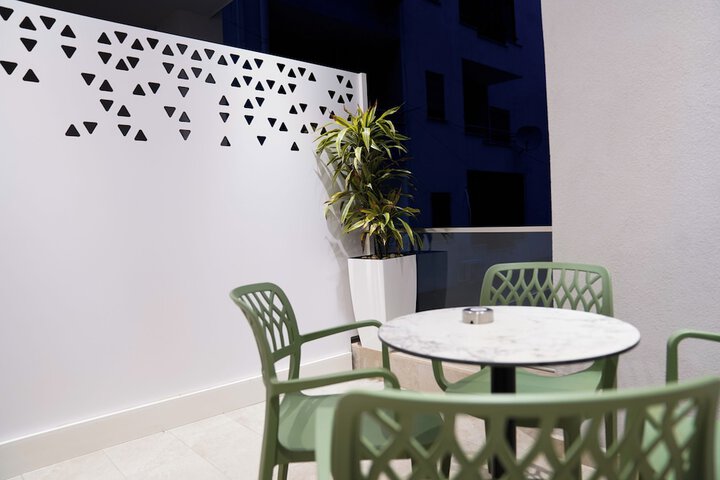 Room 139 of 249