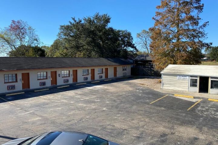 Terrace/Patio 29 of 33