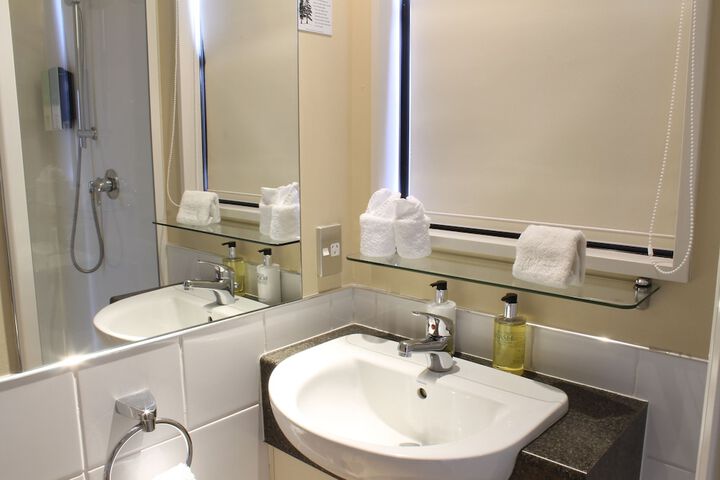 Room 44 of 54