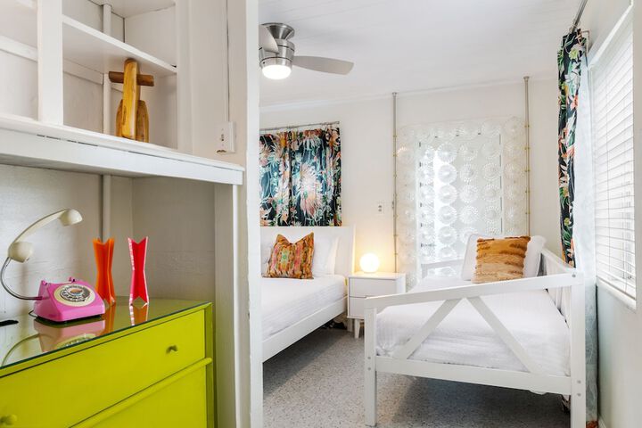 Room 29 of 142