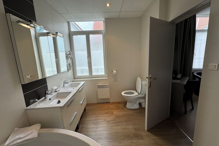 Bathroom Interior Photo