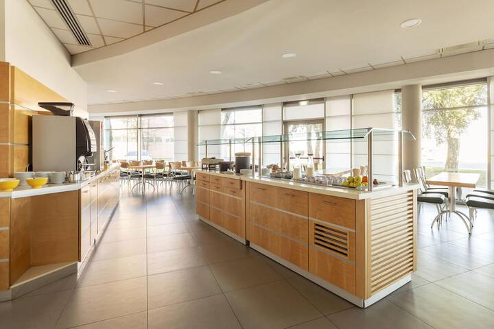 Dining Photos