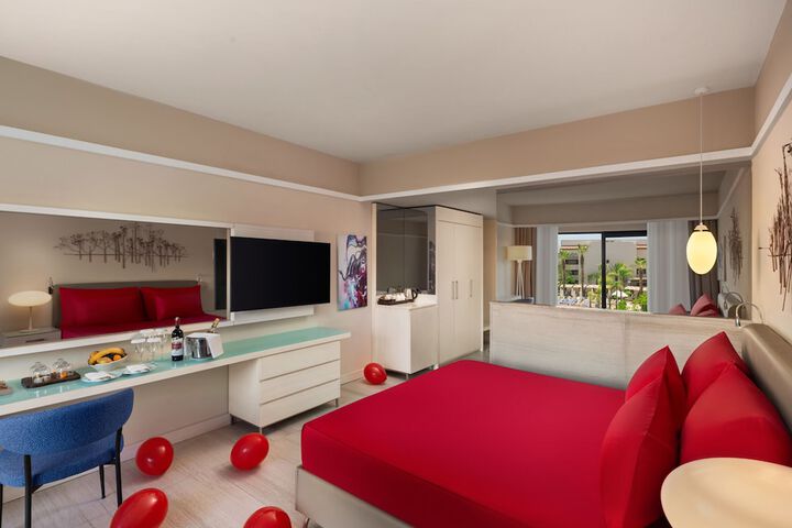 Room 41 of 303
