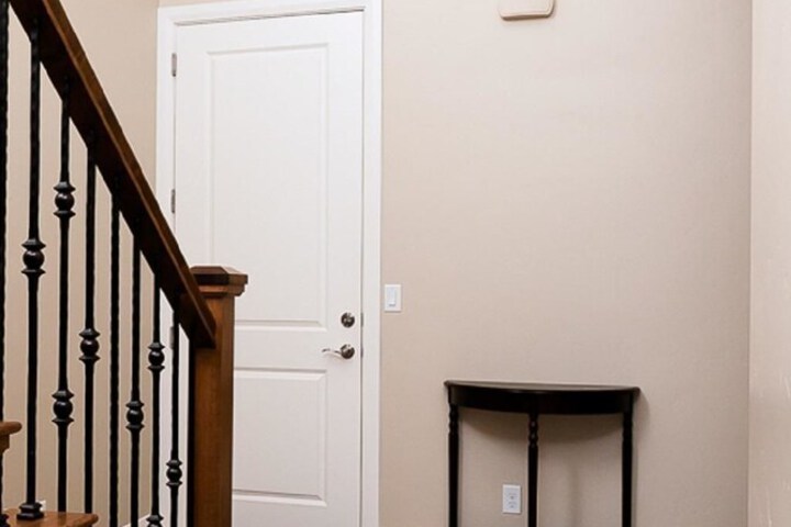 Ballroom/Hall 3 of 3